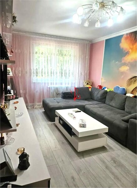 Tei, 15 min. metrou Obor apartament mobilat la et. 1, bloc 82